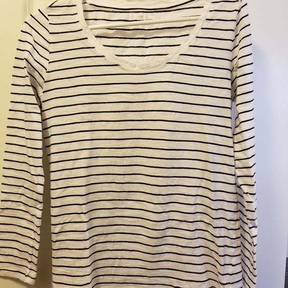 Gap small long sleeve tee - Picture 2 of 4